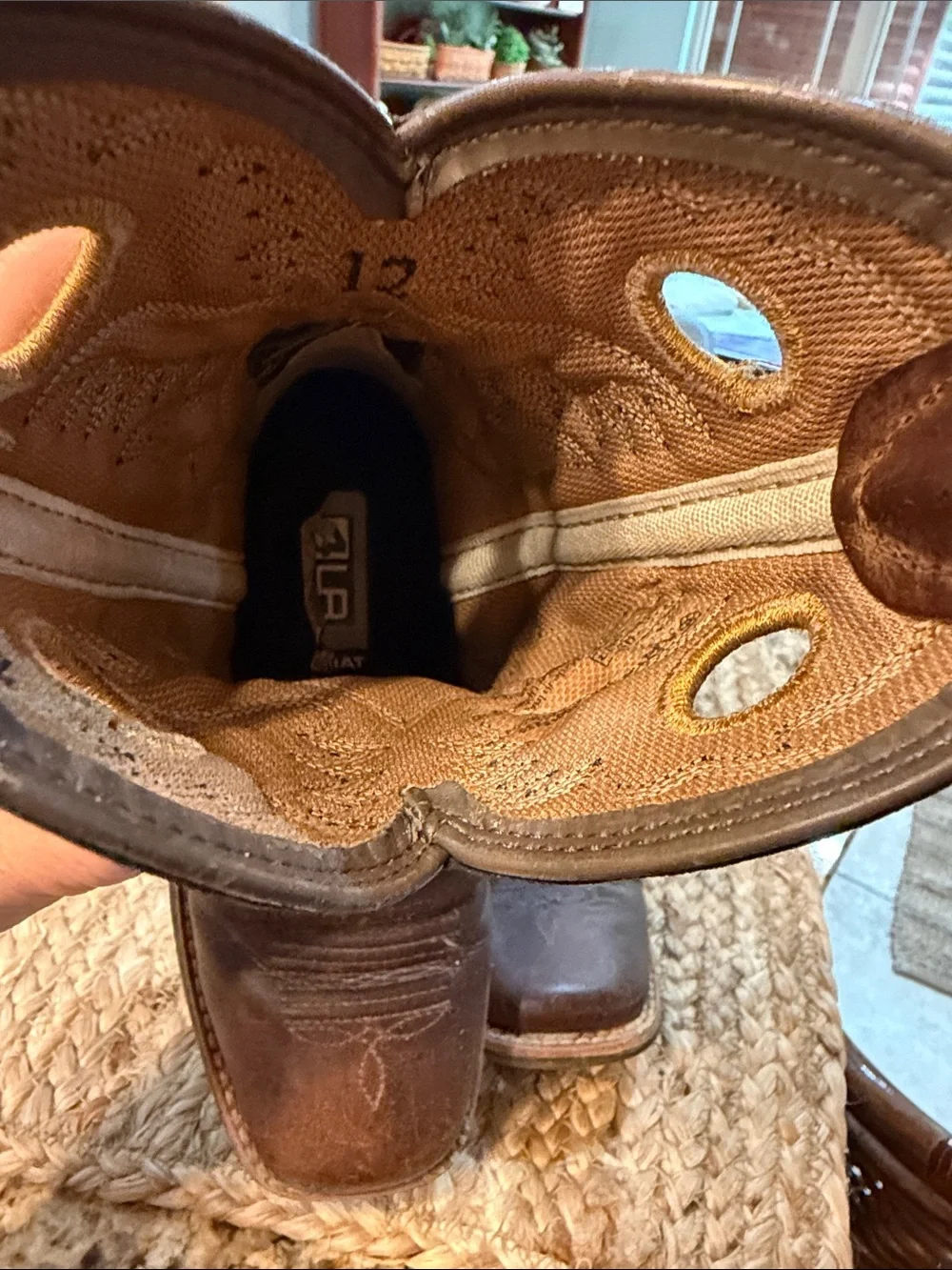 4LR Ariat Boys Boots Size 12